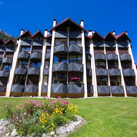 Grand Roc A206 From Slopes 150m, Mont-blanc View & Parking - Happy Chamonix